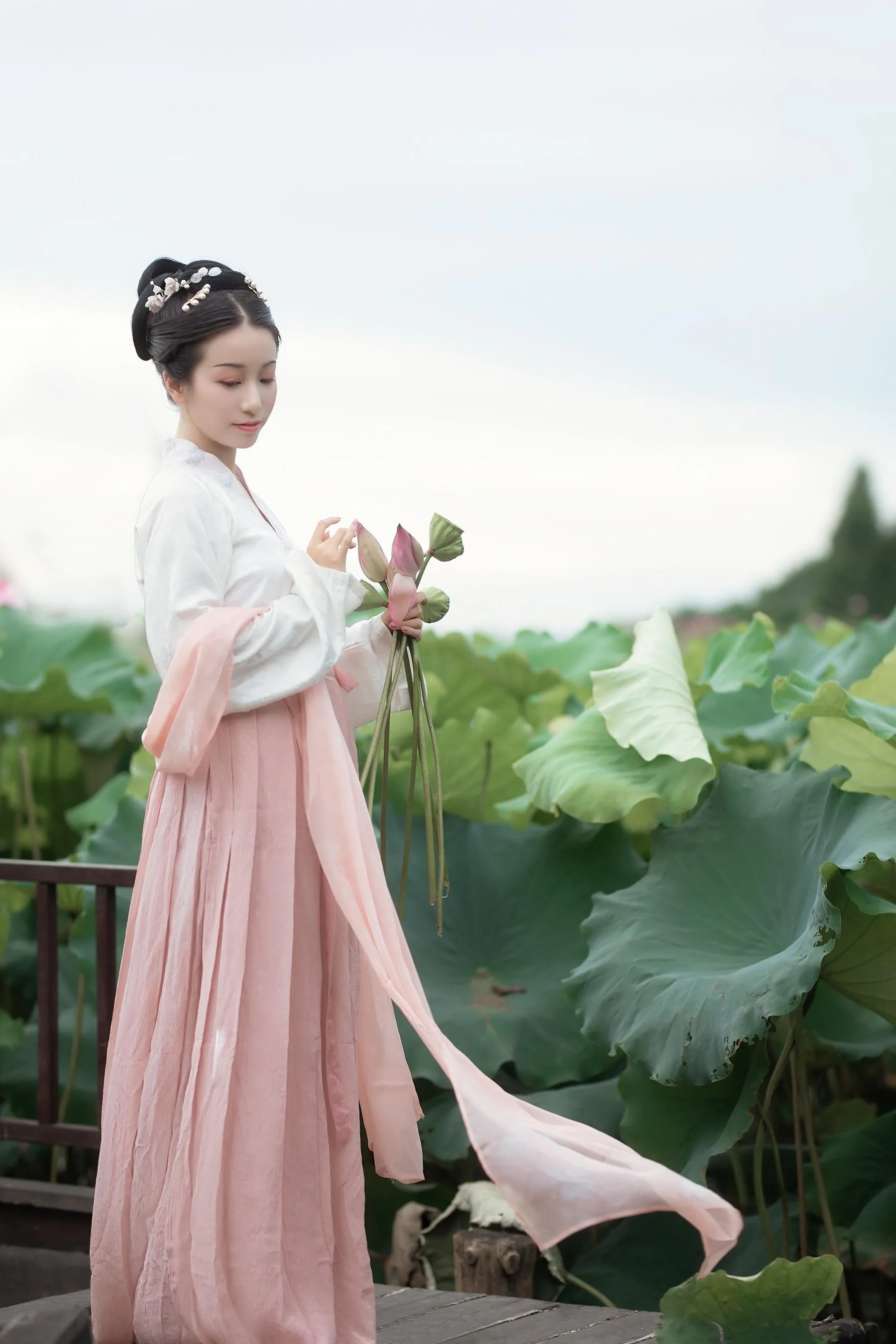 [YITUYU艺图语]2021.12.31 采荷 小清菡 [20P]插图5